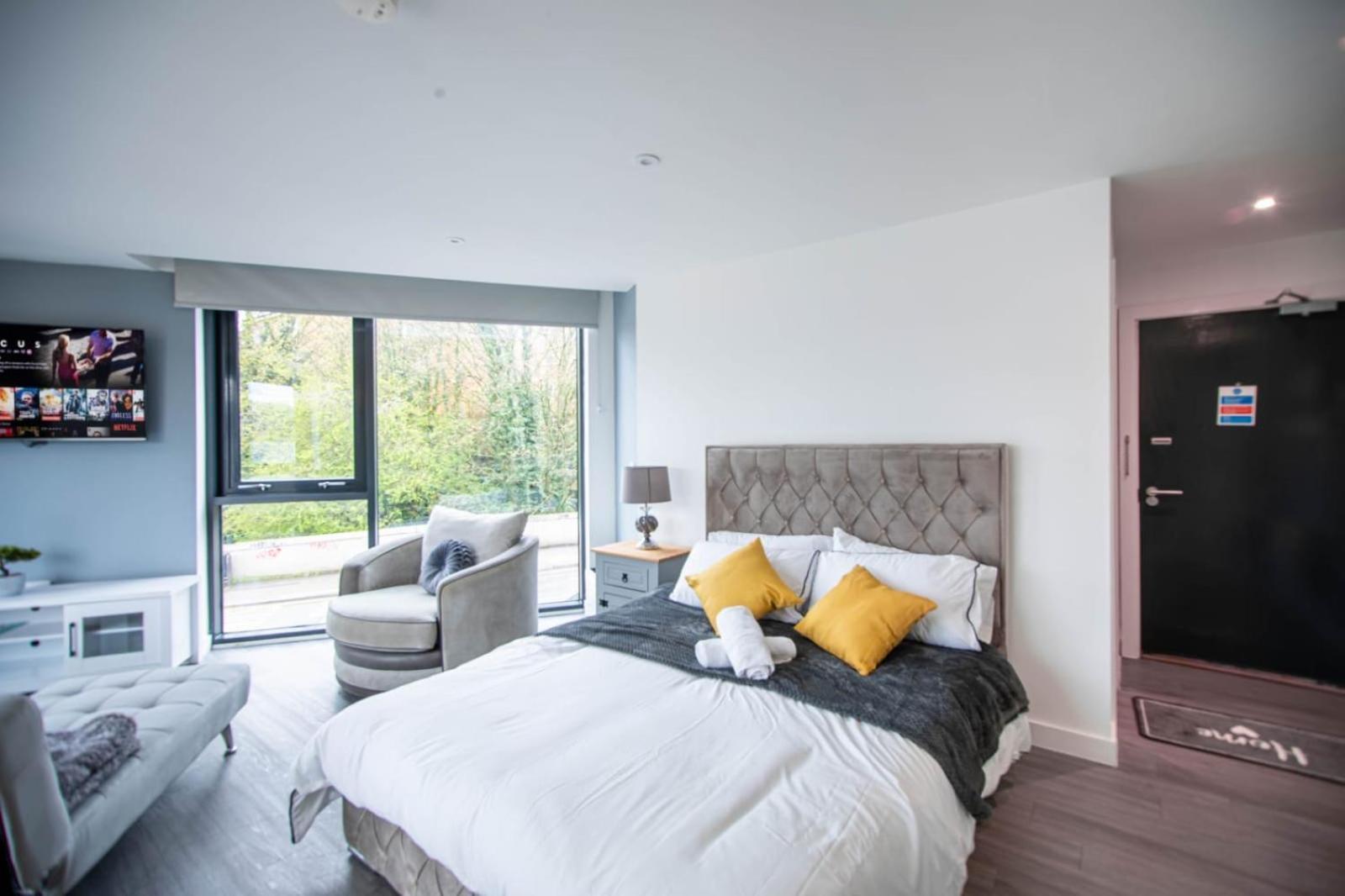 Excellent Studio Balcony Apartment In Sheffield Esterno foto