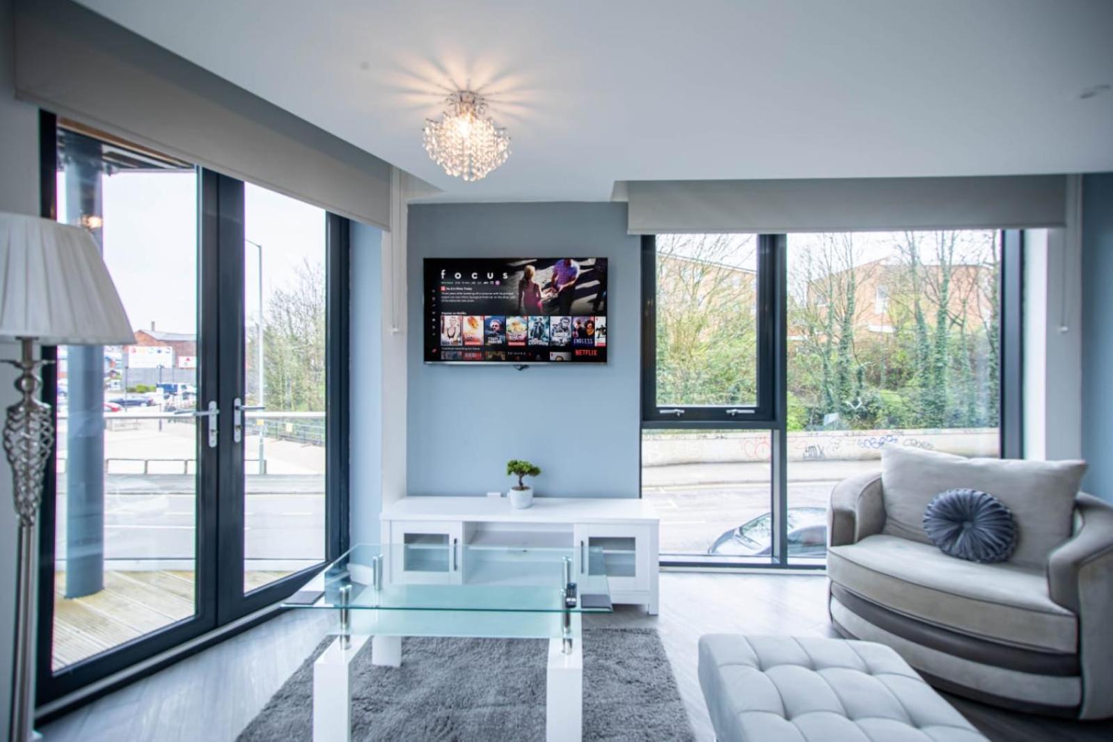 Excellent Studio Balcony Apartment In Sheffield Esterno foto