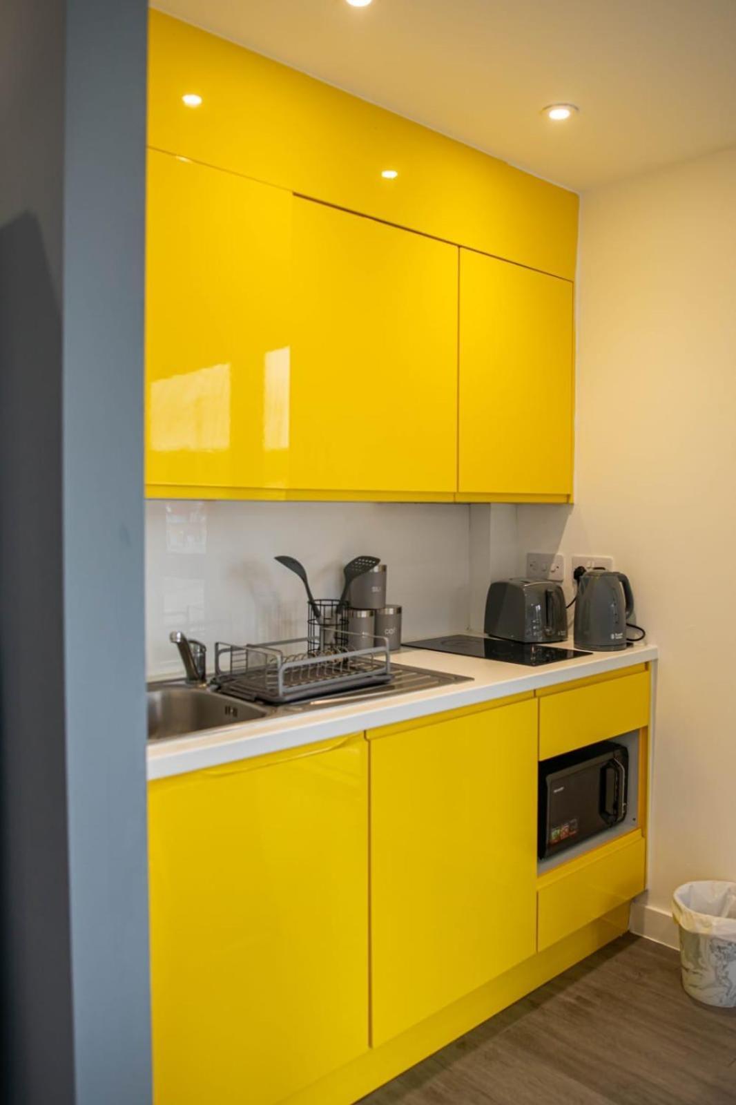 Excellent Studio Balcony Apartment In Sheffield Esterno foto